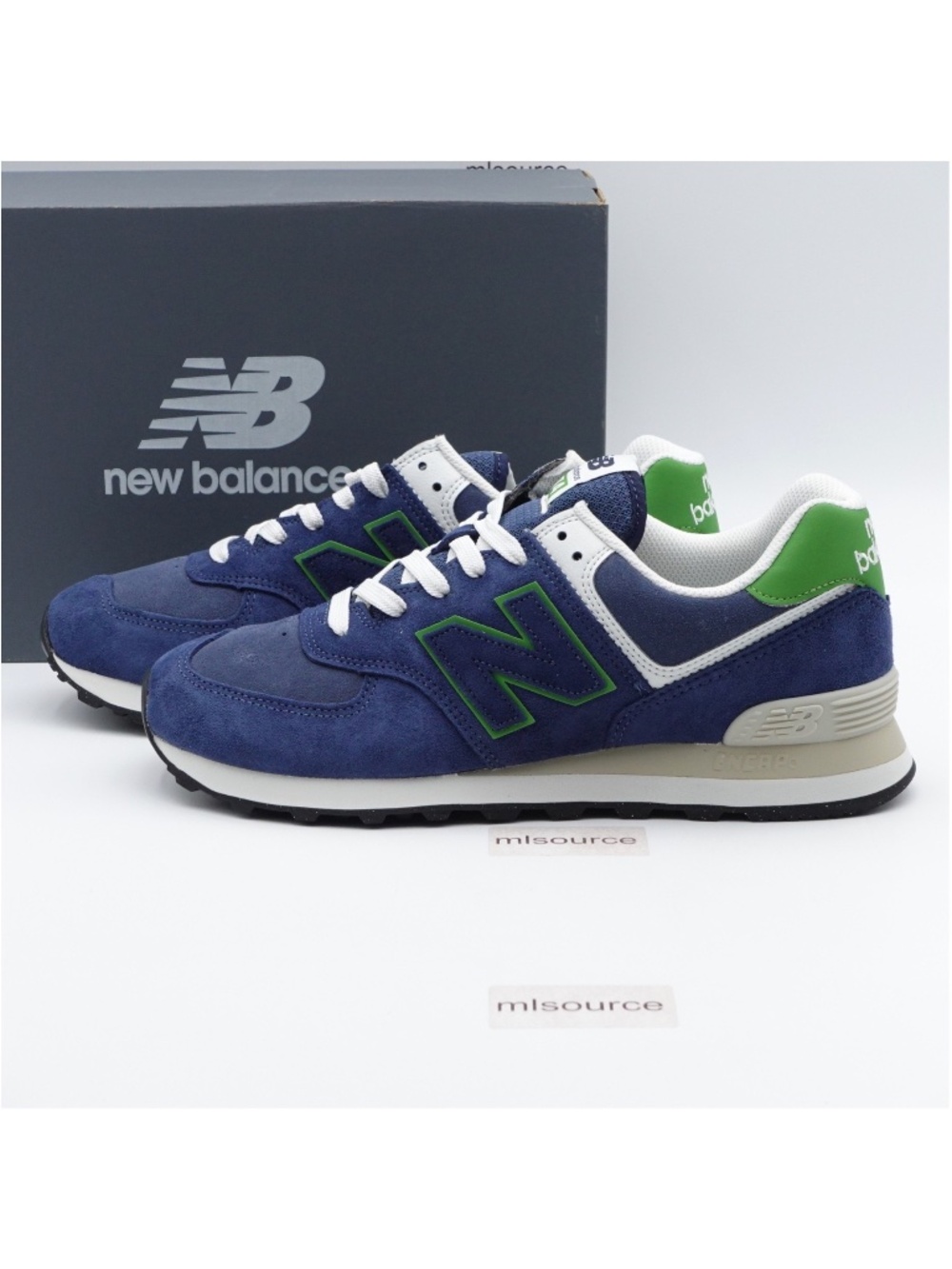 Size 9.5 Men's New Balance 574 Suede Sneakers U574QBL NB Navy/Alpine Green